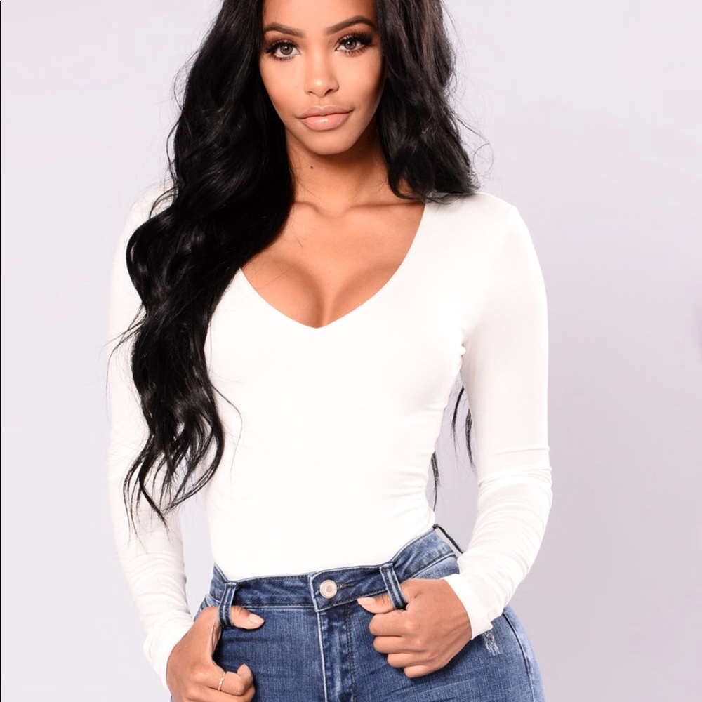 Fashion Nova - London tee - xs
